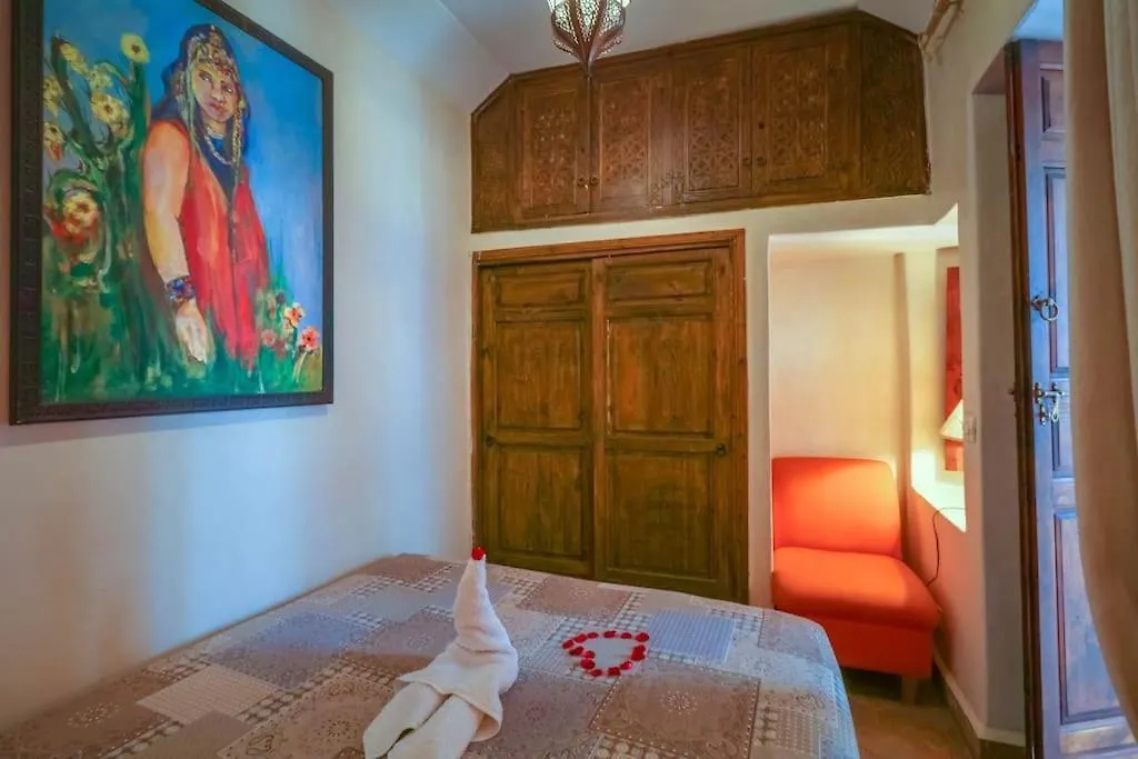 Riad Jaune Safran En Exclusivite Marakéš Maroko